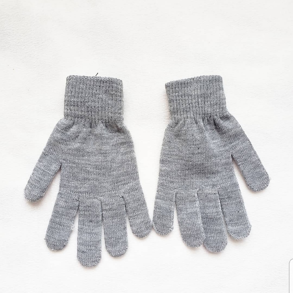 Gloves